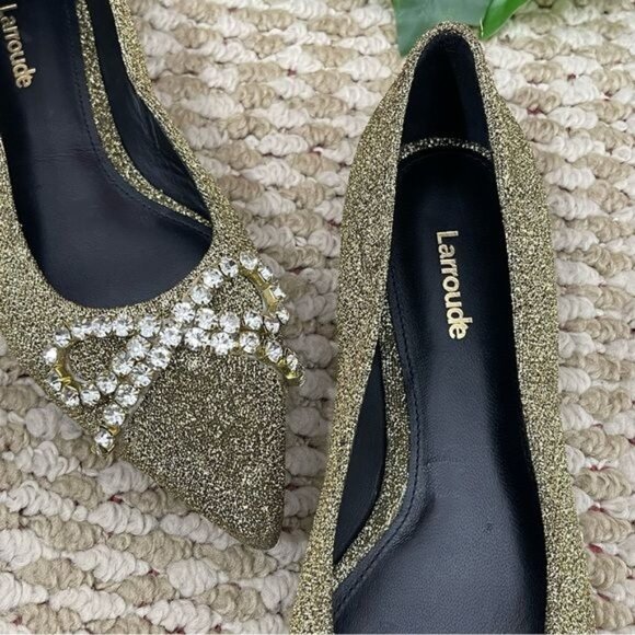 Larroude Lee Crystal-Embellished Lurex Pointed Flats in Gold Size 6 - Picture 8 of 14